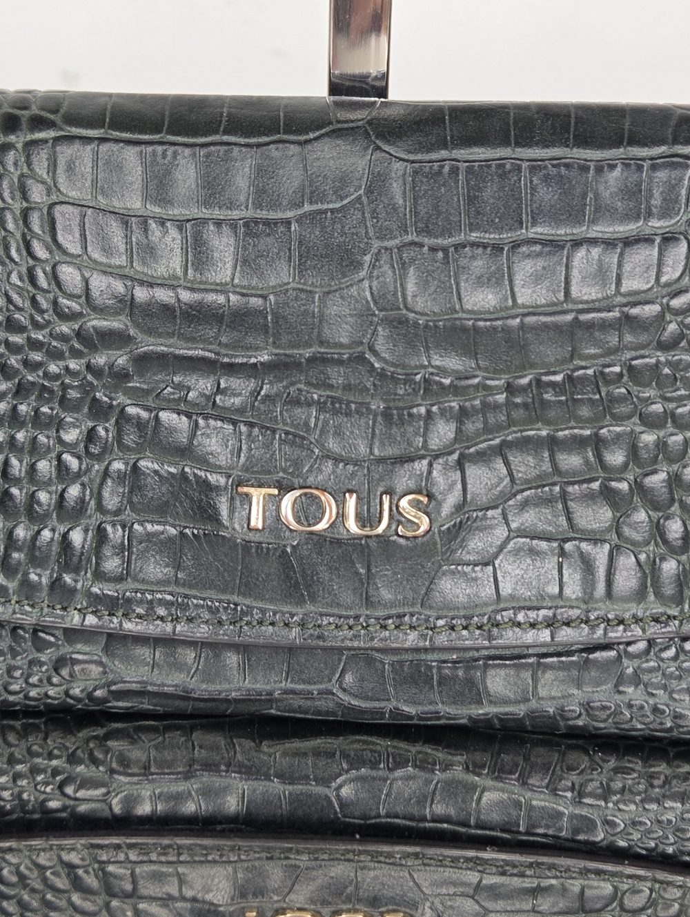 TOUS Dark Green Croc-Embossed Leather Wallet - Picture 5 of 16